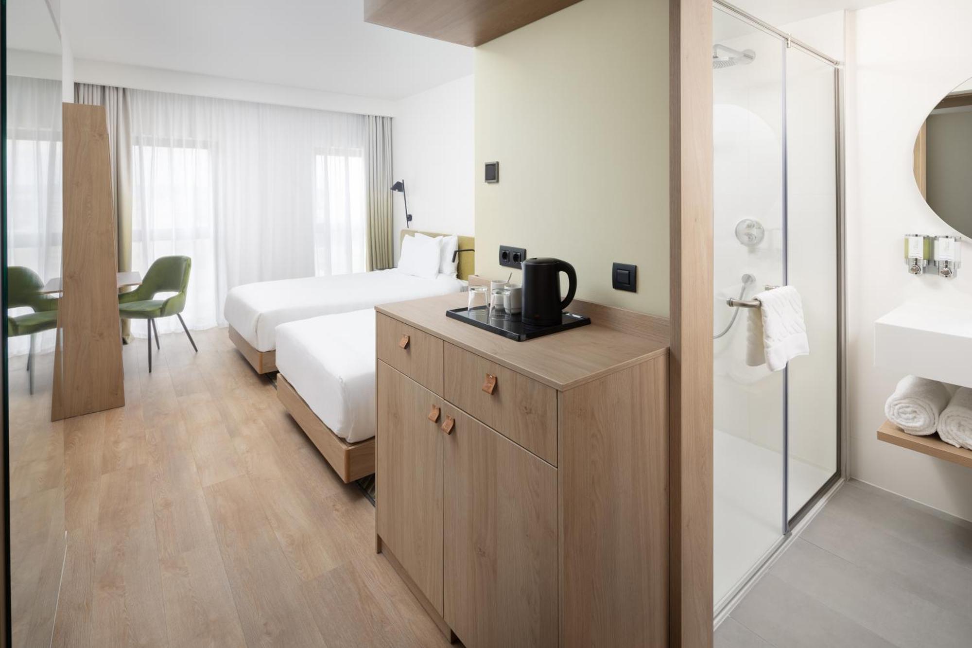 Hampton By Hilton Тиргу-Муреш Екстер'єр фото
