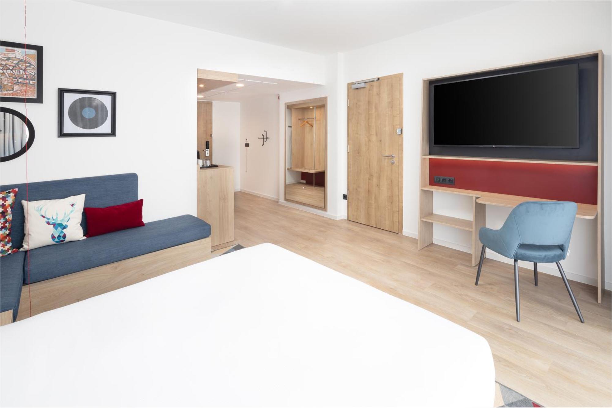 Hampton By Hilton Тиргу-Муреш Екстер'єр фото